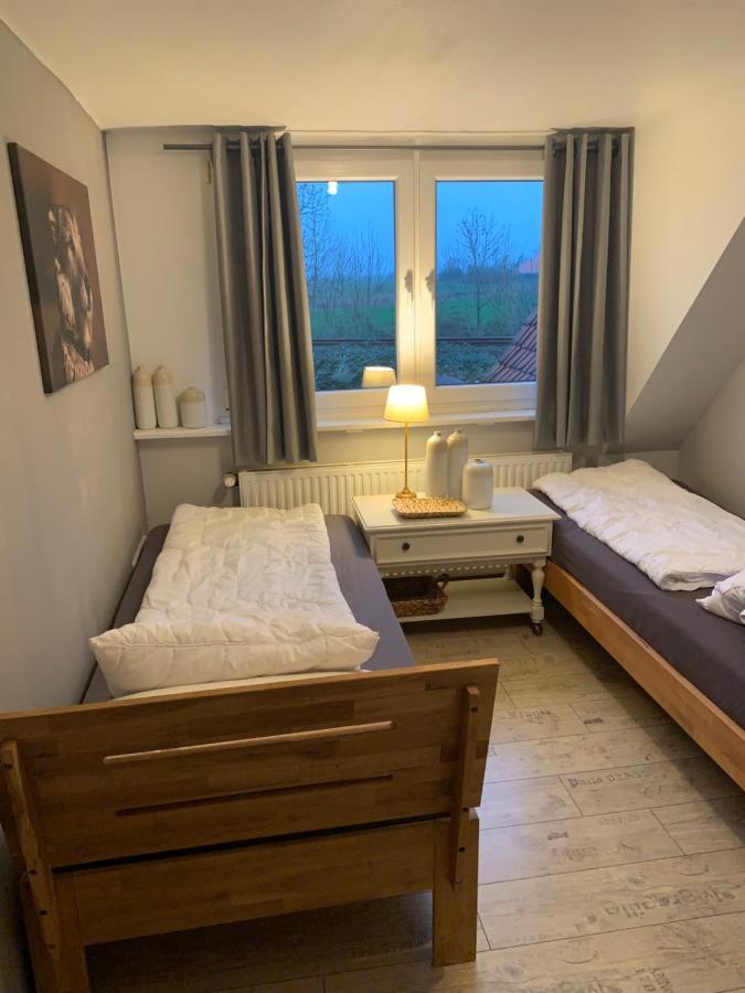 Luettes Huus Villa Emden Dış mekan fotoğraf